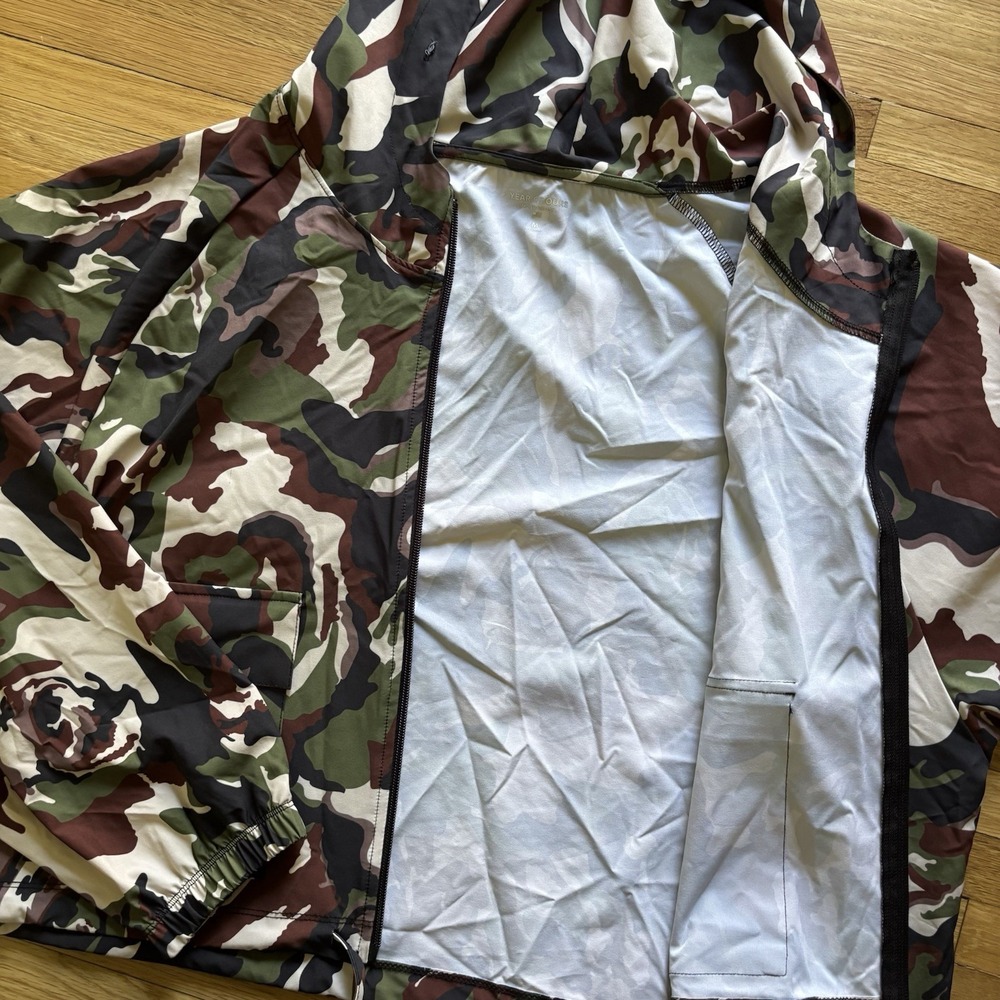 Year Of Ours Camo Terrain Jacket full zip Cropped Medium Performance Lightweight - Picture 9 of 12